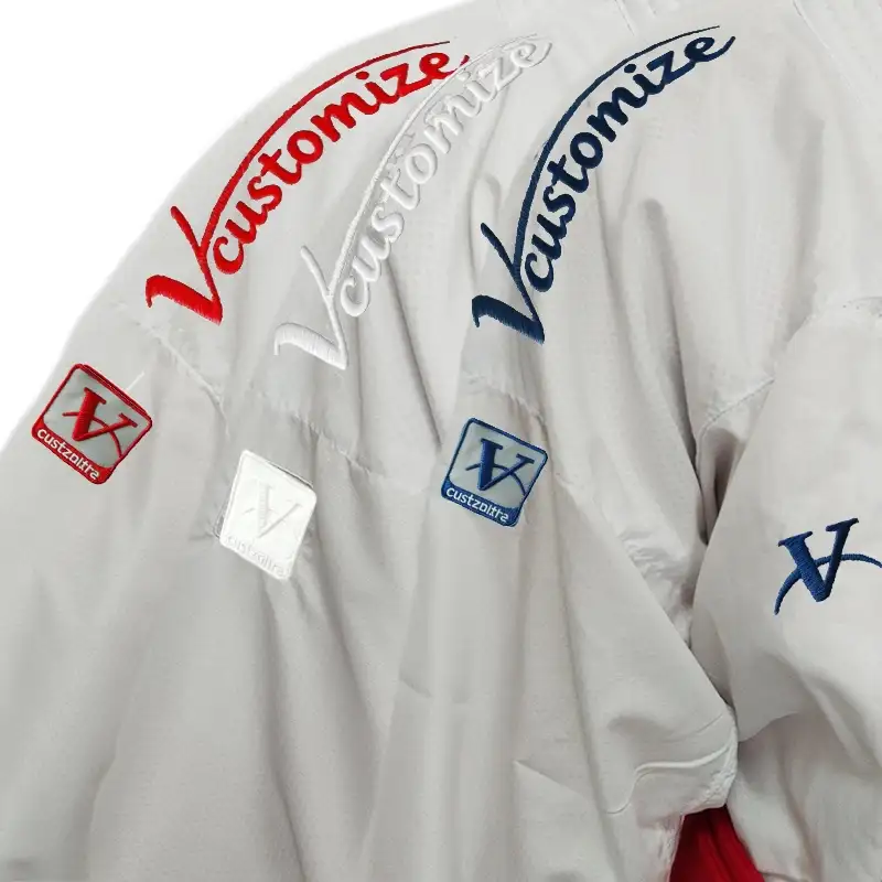 ZeroGravity REV-X ชุดคาราเต้ Kumite แบบเปลี่ยนกลับไม่ได้